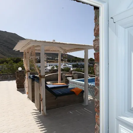 Starlight Luxury Seaside & *