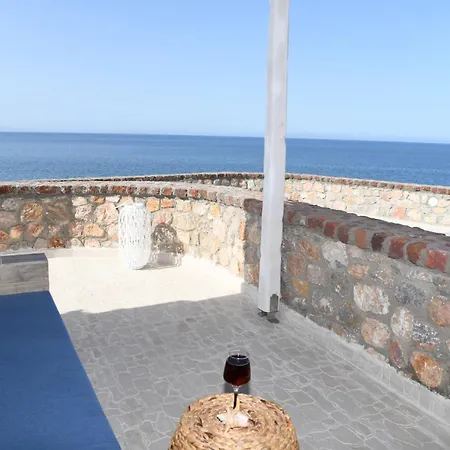 Starlight Luxury Seaside & *