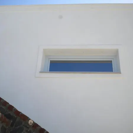 Starlight Luxury Seaside & Imerovigli (Santorini)